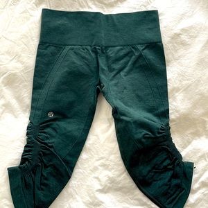 Lululemon cropped leggings